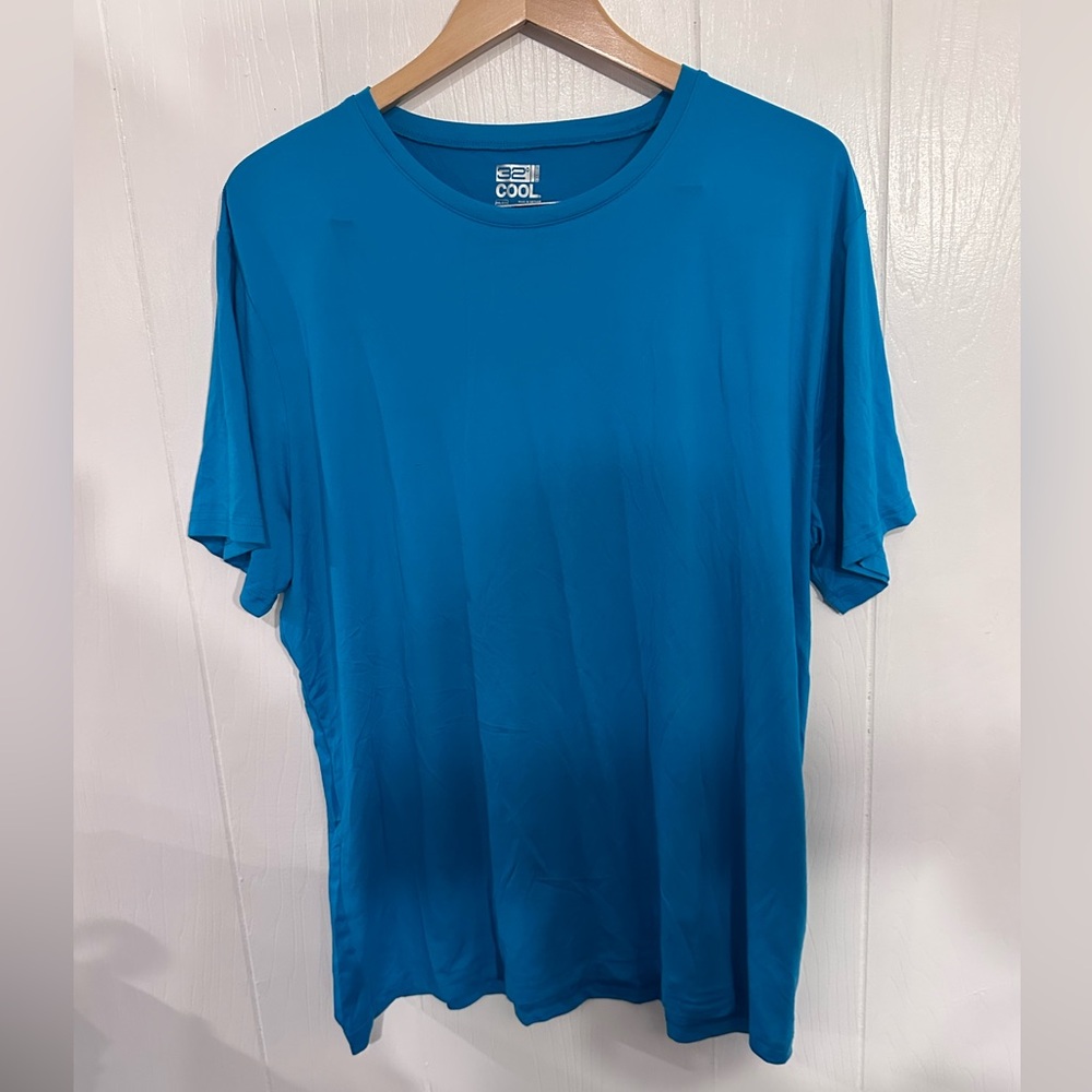 Shirts - Picture 2 of 6